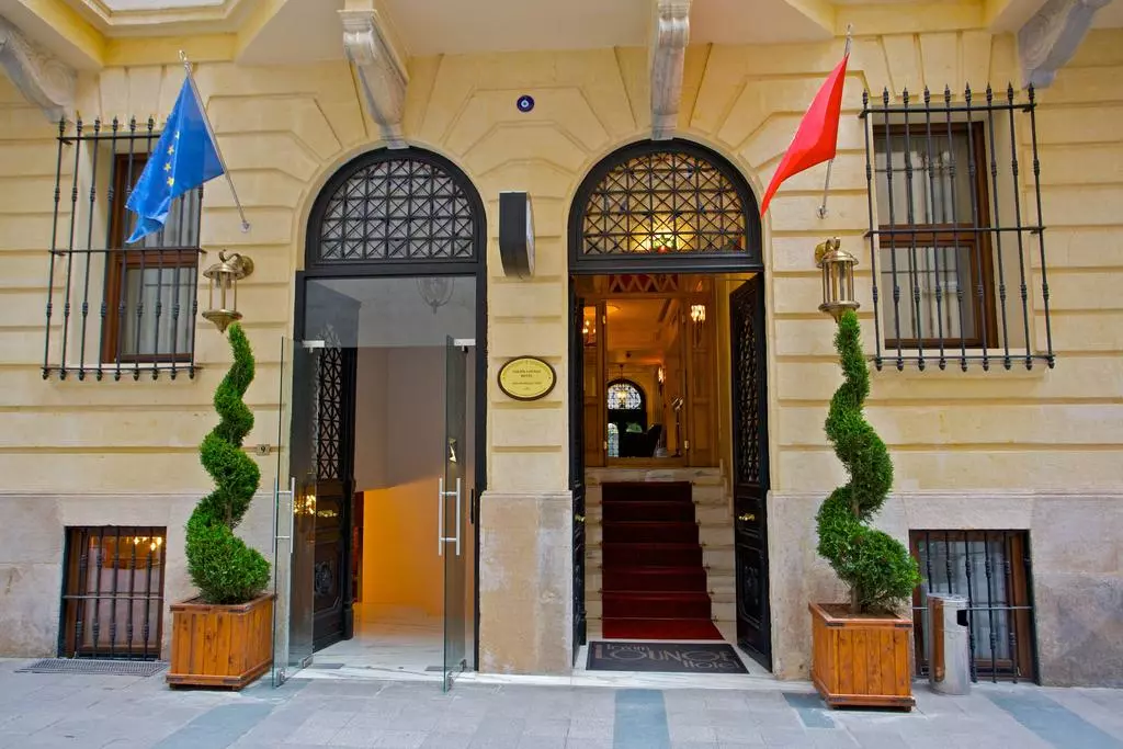 TAKSIM LOUNGE