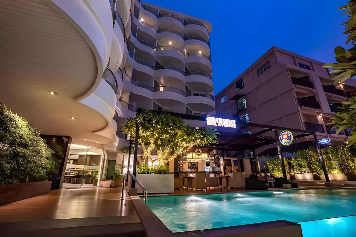 A ONE PATTAYA BEACH RESORT