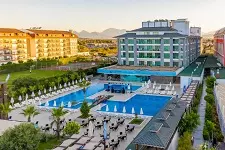 FUN & SUN FAMILY BELEK