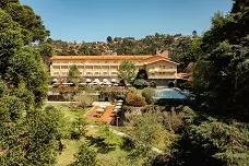 GRAND HOTEL