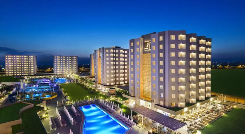 GRAND PARK LARA FAMILY 4PAX