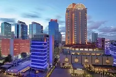 HILTON MASLAK