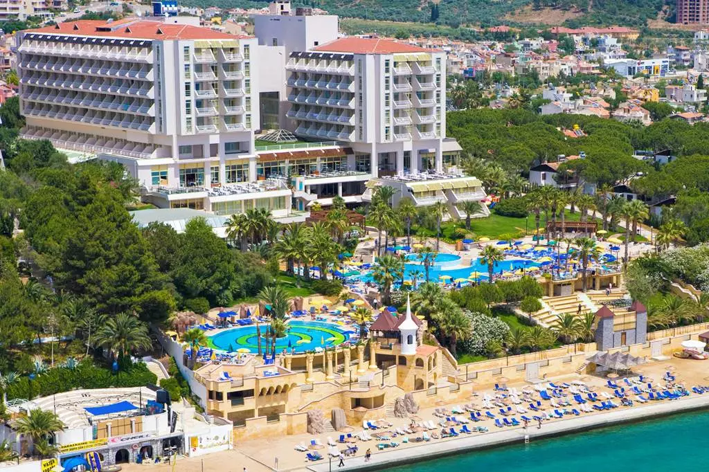 HOTEL FANTASIA DELUXE