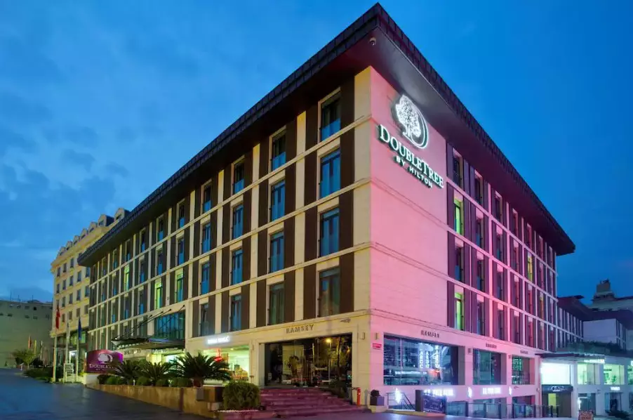 HOTEL THE ARTISAN MGALLERY