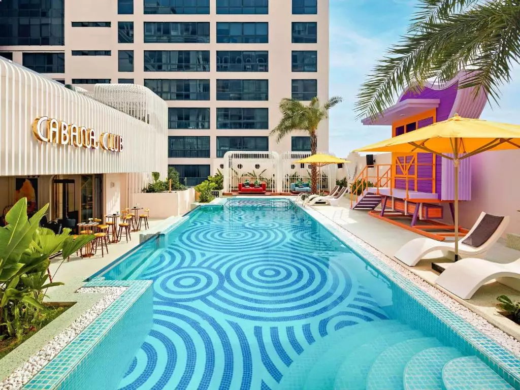 MOVENPICK Or similar