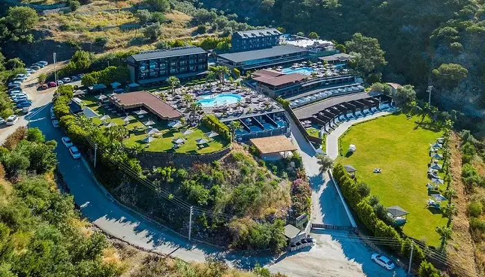 MANAS PARK DELUXE