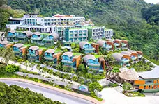CREST RESORT