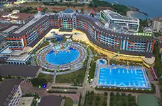 LONICERA RESORT