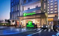HOLIDAY INN
