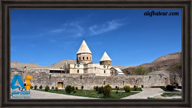 فضای اطراف این بنای تاریخی