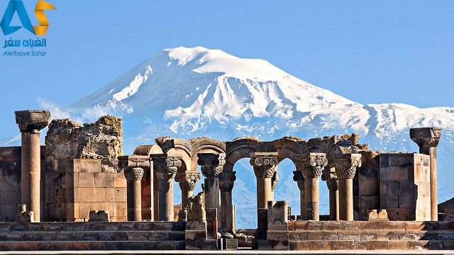 معبد زوارتنوس در ایروان ارمنستان
