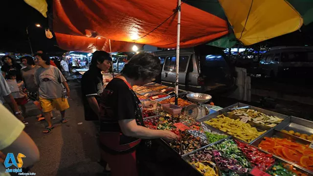 غذاهای بازار خیابانی شبانه تامان ونات-کوالالامپور-الفبای سفر