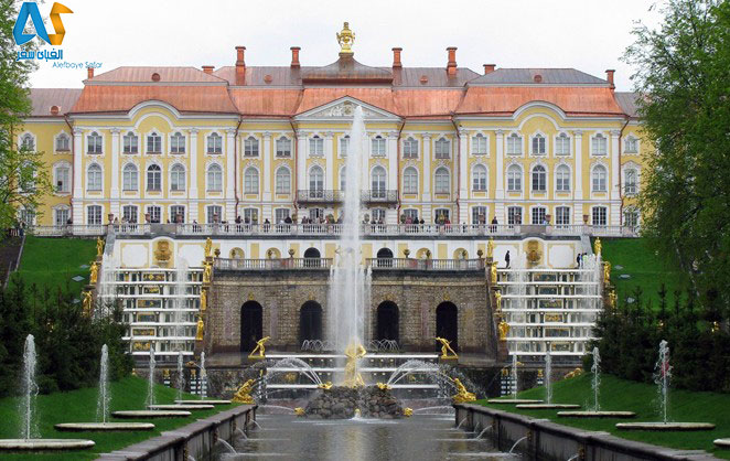کاخ پتر هوف سن پترزبورگ-الفبای سفر