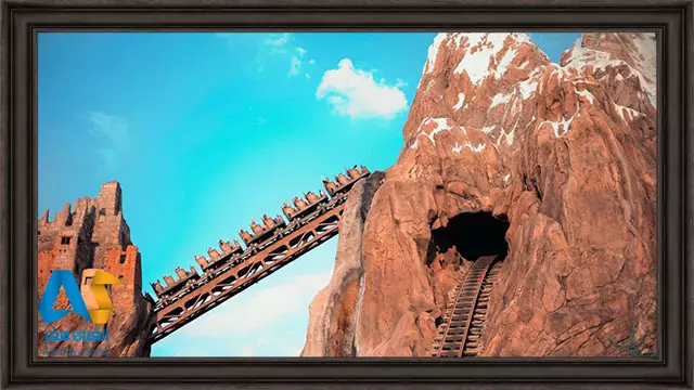راهآهن کوهستان بزرگ دیزنی لند پاریس