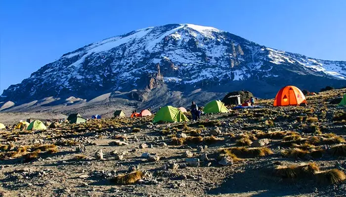 صعود به کلیمانجارو در آفریقا