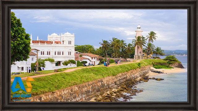 ساحل و فانوس دریایی شهر گال در سریلانکا