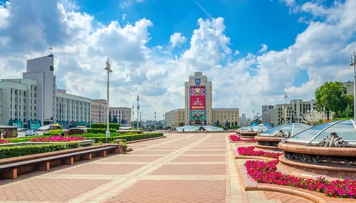میدان استقلال مینسک بلاروس