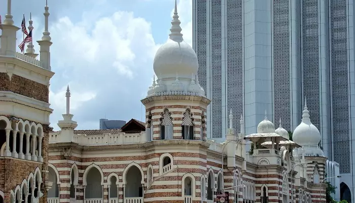موزه ملی پارچه از مراکز دیدنی کوالالامپور