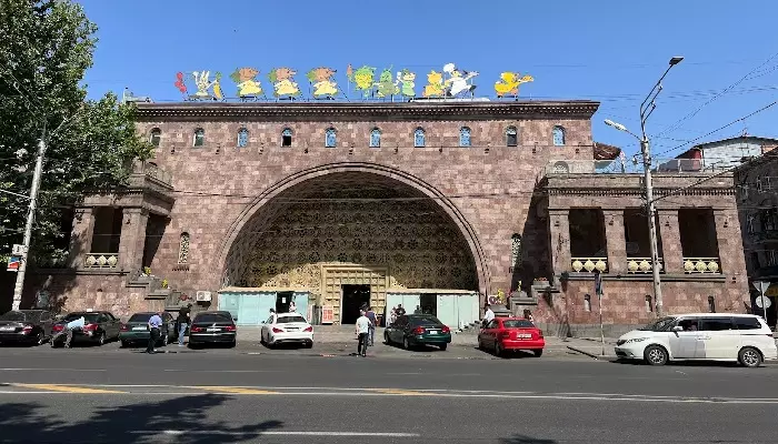 بازار سرپوشیده ایروان ارمنستان