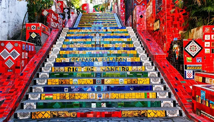 پله‌های سلارون از جاذبه های گردشگری برزیل