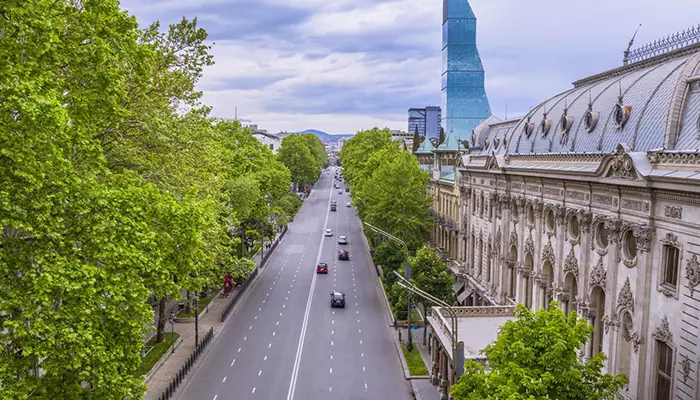 خیابان روستاولی از مهمترین خیابان تفلیس گرجستان