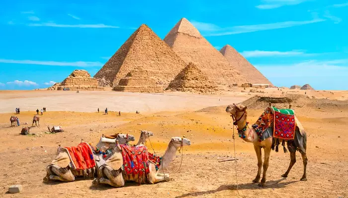 اهرام ثلاثه مصر