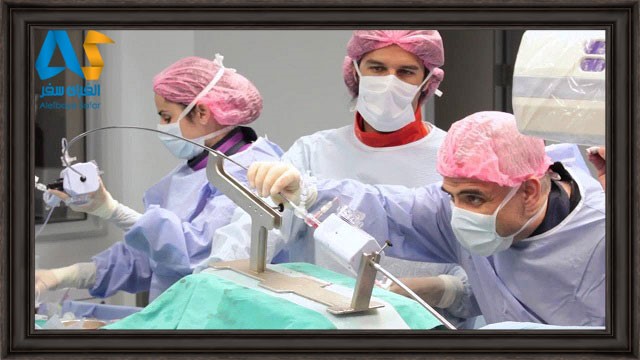 پزشکان ترکیه در حال انجام اعمال درمانی