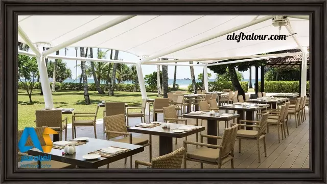 رستوران Breeze در هتل Avani Resort