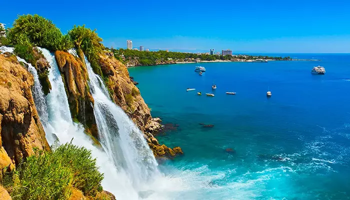 سفر اقساطی به آنتالیا در نوروز