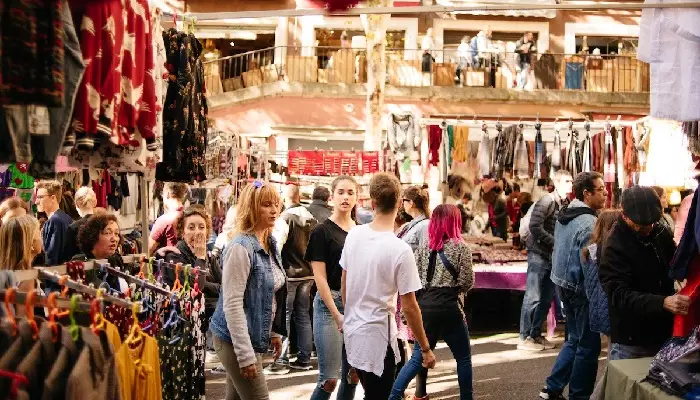 بازار ال راسترو | جاهای دیدنی اسپانیا کجاست