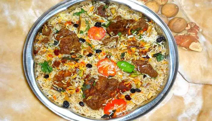 بریانی گوشت از غذاهای دبی