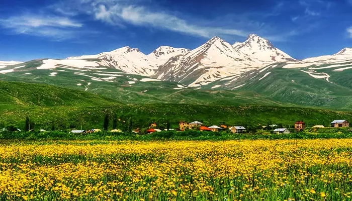 کوه آراگاتس از جاهای دیدنی در ارمنستان