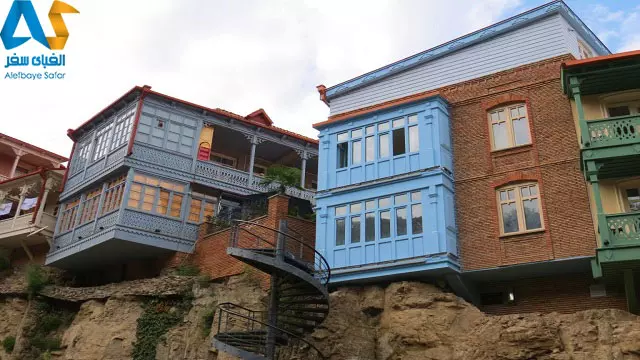خانه های عجیب و غریب در شهر قدیمی تفلیس گرجستان