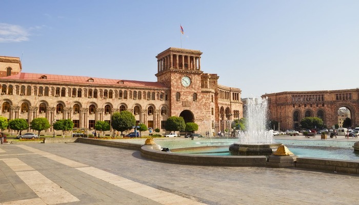 میدان جمهوری ارمنستان